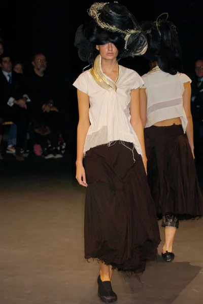 Look 12